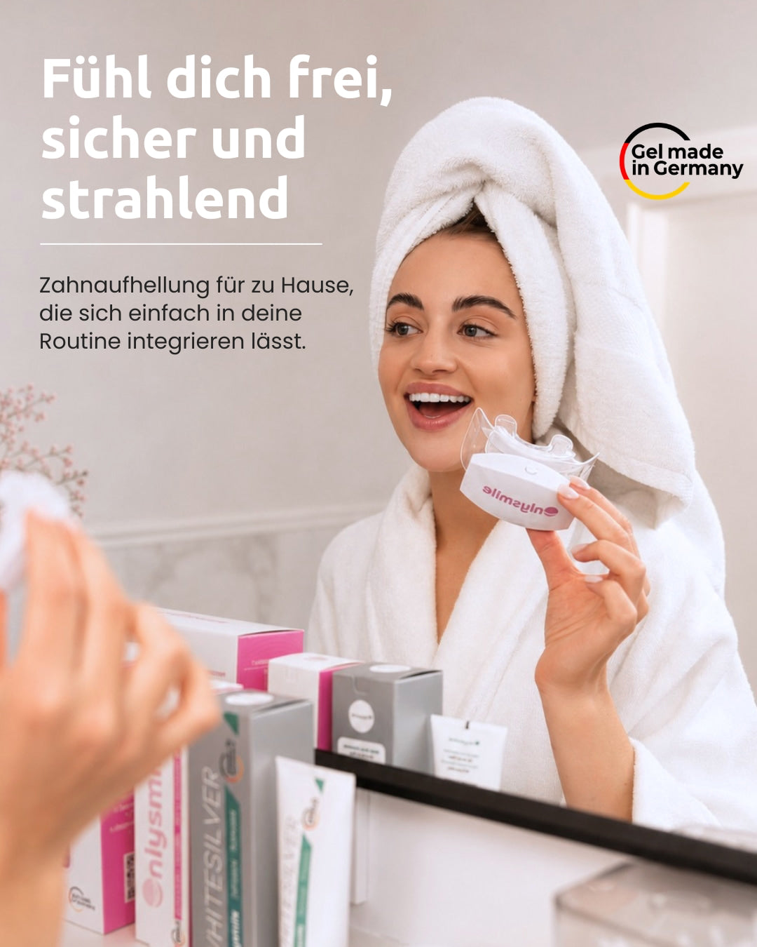Conjunto de branqueamento dentário OnlySmile na casa de banho com lâmpada LED, gel branqueador e aplicação relaxada em casa